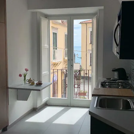 Holiday home Sea View First Floor “casa Mia “